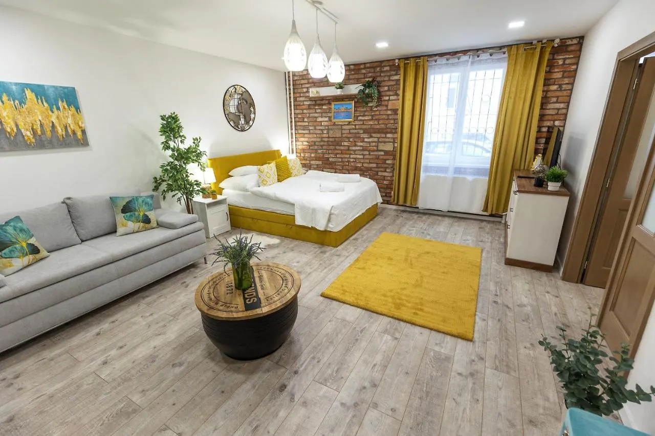 Riverside Luxury Budapest Apartment